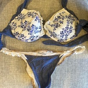 Beach bunny medium push-ups set